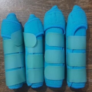 HORSE MEDICINE BOOTS 
- Reasonable prices 
- Quality work 
- all size colour design custom logo everything according to your demand 
#horseridingequipment
#waqariousimpex #horse #equestrian #saddlepad #saddle #horseboots #germany #russia #foryoupageusa #usa #newyork #nyc #california #usa #mirror #horseboots #boots #horseshoes #horsemedicineboots